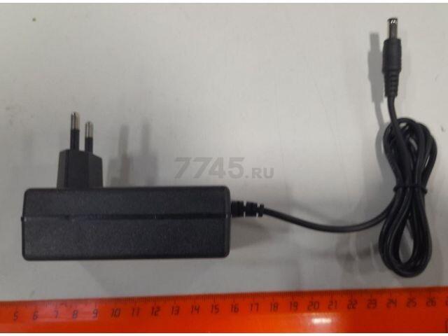 Зарядное устройство 18В WORTEX SC 2110-1 (0329077)