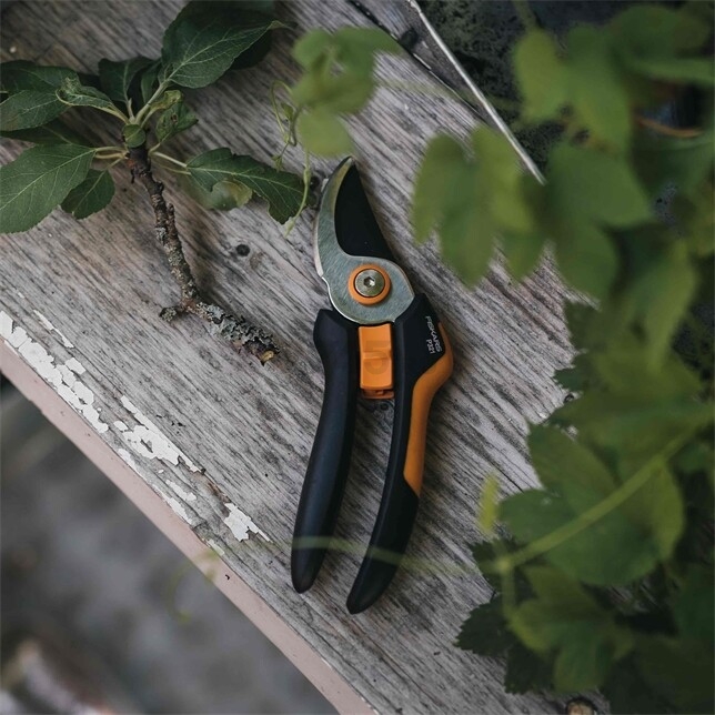 Секатор плоскостной FISKARS Solid P321 (1057162) - Фото 9