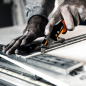Нож строительный складной FISKARS CarbonMax (1027224) - Фото 11