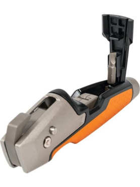Нож строительный складной FISKARS CarbonMax 