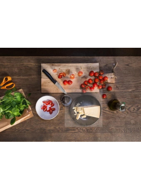 Нож для овощей FISKARS Hard Edge 